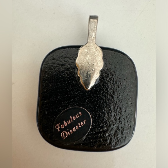 Queen Elizabeth Pendant by Fabulous Disaster - Picture 2 of 4